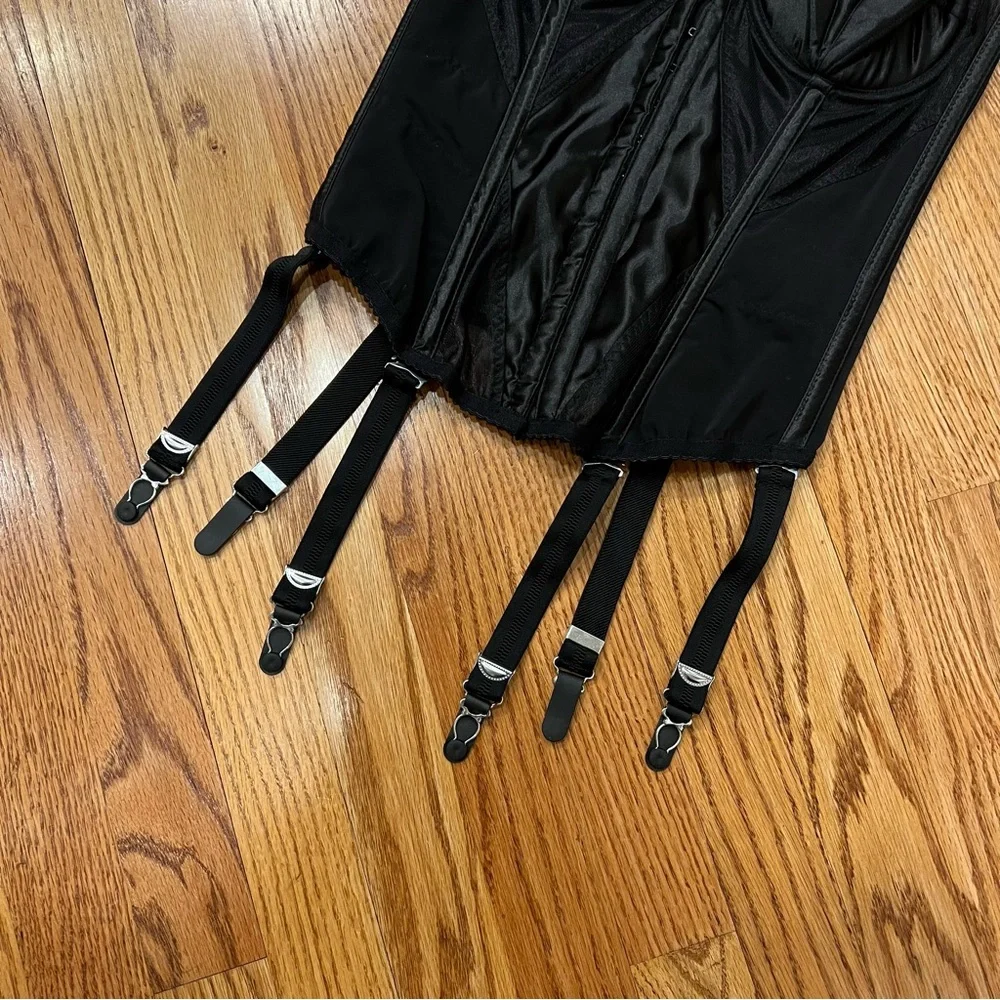 NWT What Katie Did Glamour Merry Widow Corset Shapewear with garters Black 36C - Picture 5 of 9